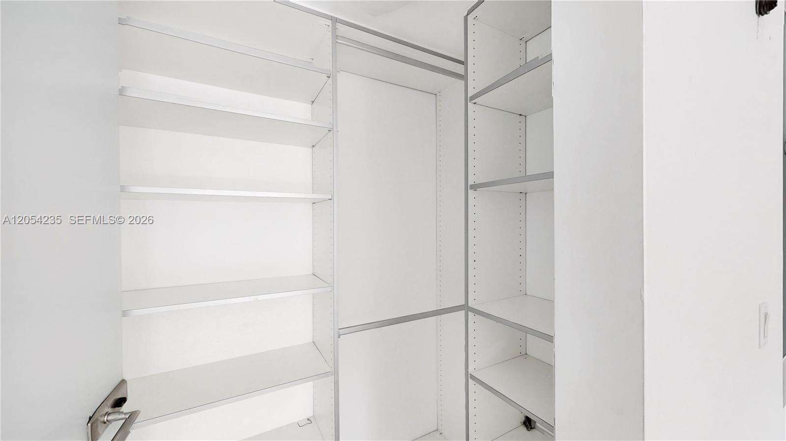 Artecity Unit #2 | Picture 8