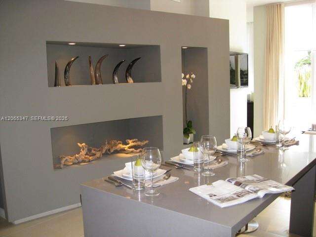 Artecity Unit #208 | Picture 1