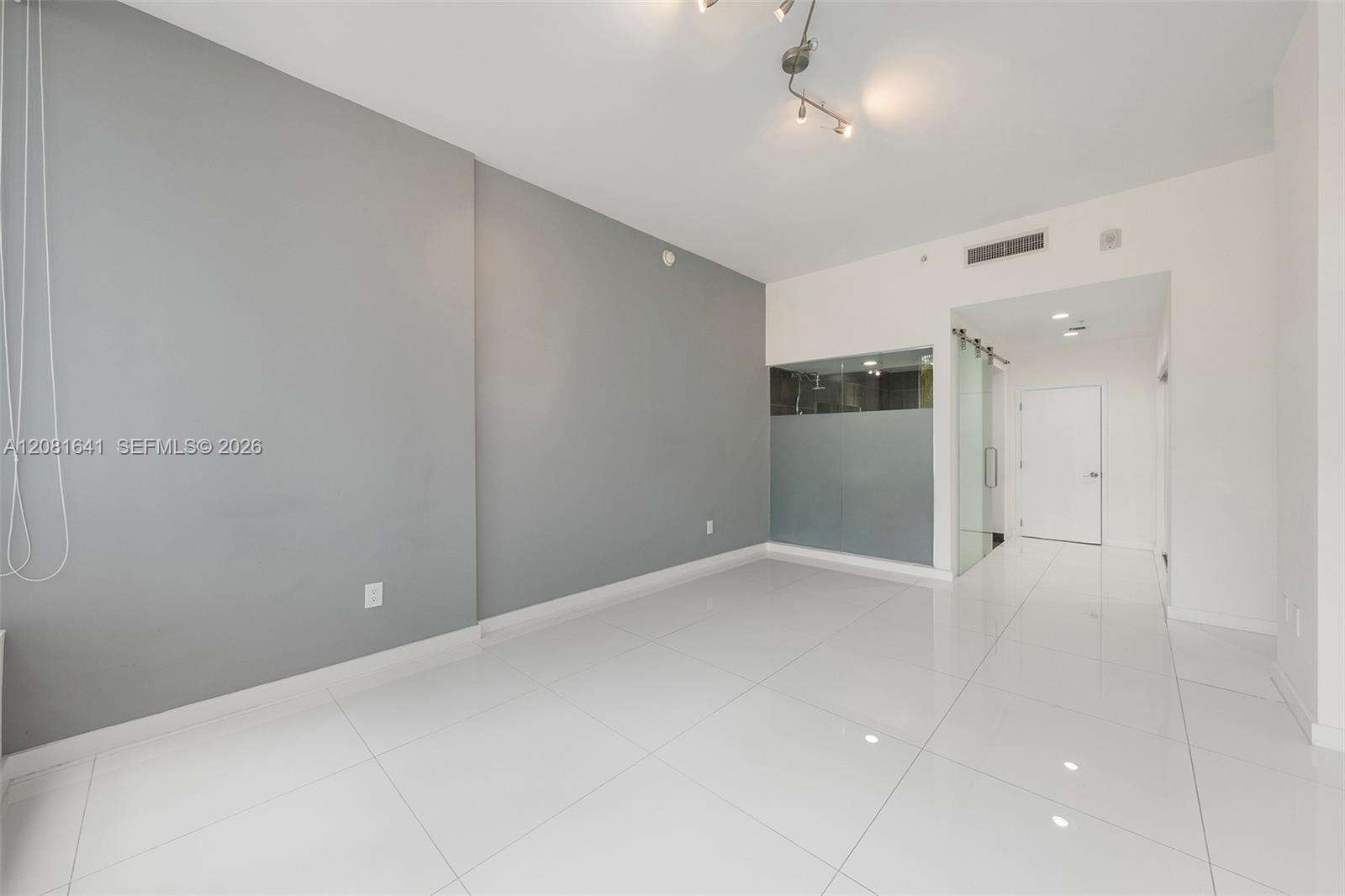 Artecity Unit #101 | Picture 31