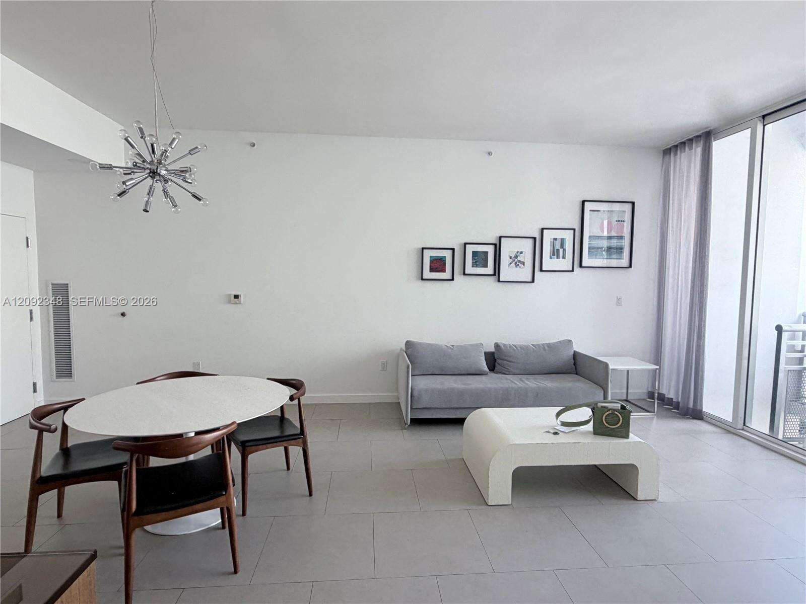 Artecity Unit #2100 | Picture 1